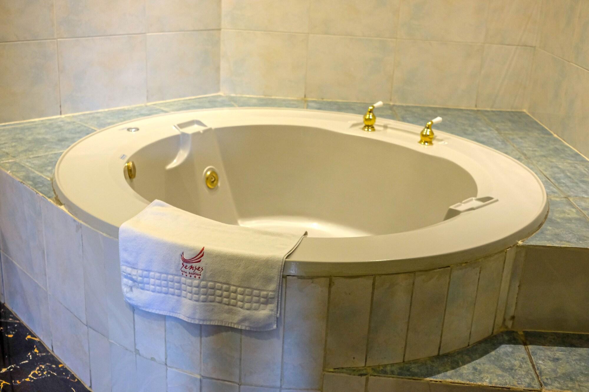 Hotel Senses Centro サンタ・クルス・デ・ラ・シエラ エクステリア 写真