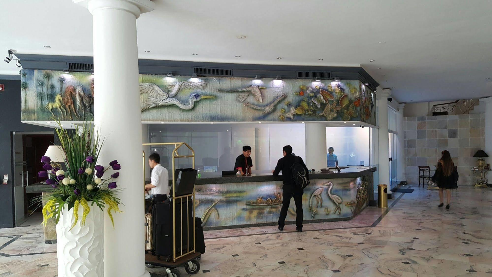 Hotel Senses Centro サンタ・クルス・デ・ラ・シエラ エクステリア 写真